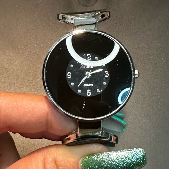 Cuff with Black Watch - Picture 3 of 5